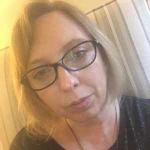 Meet your Posher, Jenn